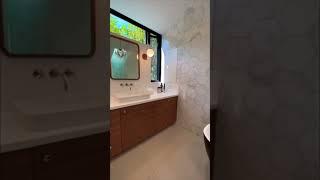 Невероятный дом в семейном районе Лос Анджелеса - Студио Сити за $3,300,000