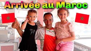 VLOG - ARRIVEE au MAROC et CHEZ PAPI et MAMIE - MASSILYA PLEURE de JOIE